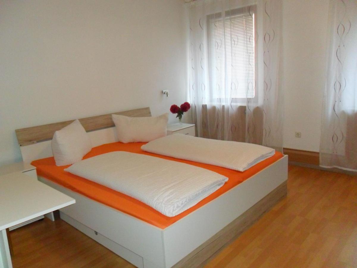 Hotel Hirsch Seebach Buitenkant foto