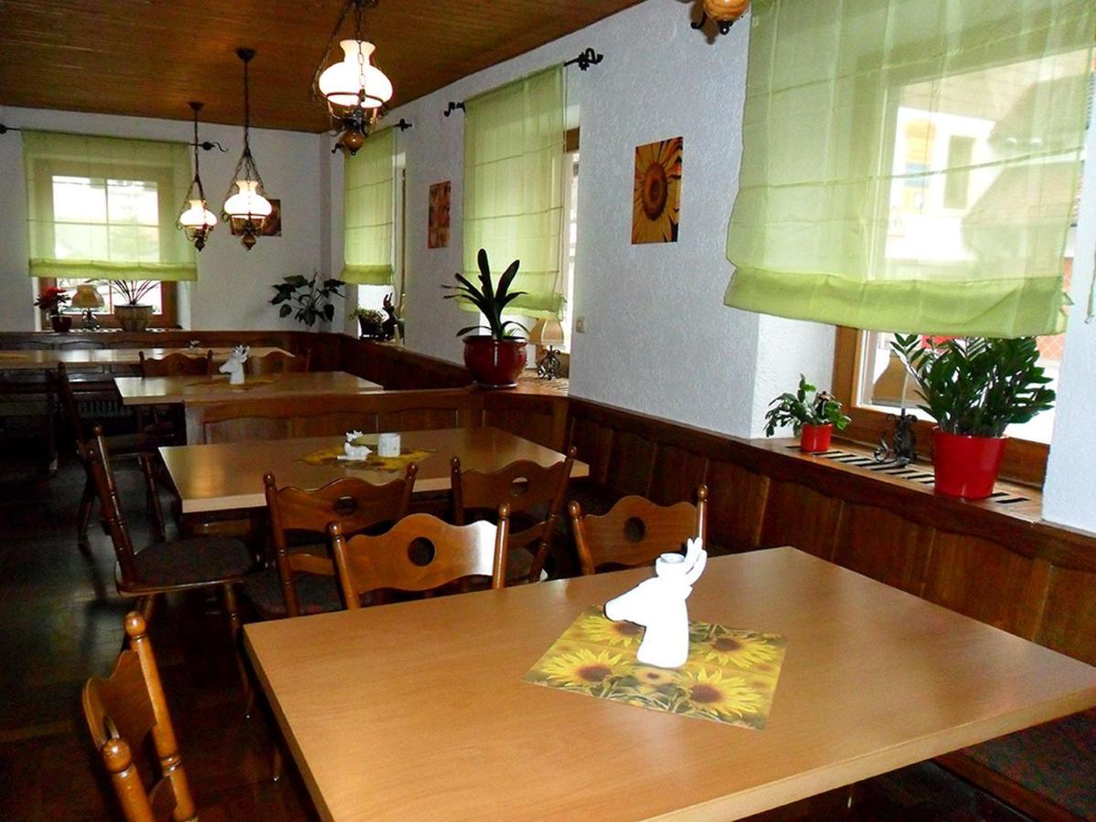 Hotel Hirsch Seebach Buitenkant foto